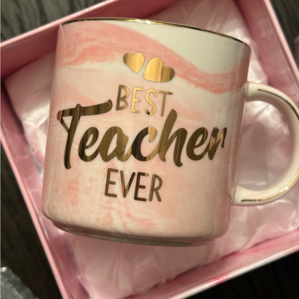 Pink and Gold 'Best Teacher Ever' Mug NWT